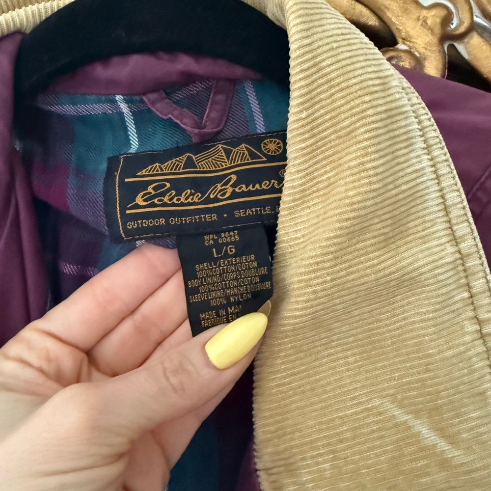 Women's Burgundy Jacket with Tan Collar - Picture 3 of 6